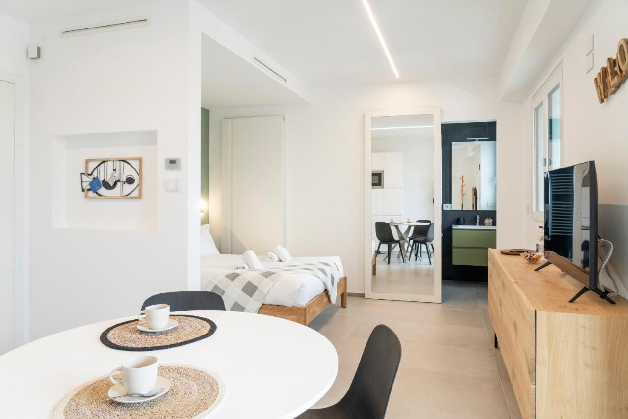 Апартаменти Gentile 46 Luxury Flat Барі Екстер'єр фото